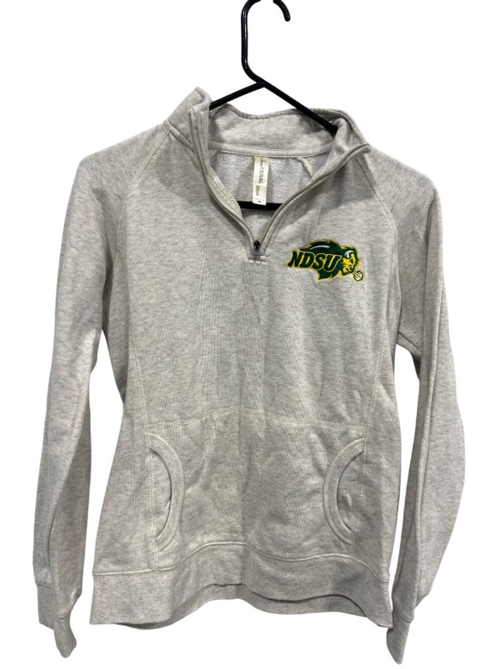 NDSU Bison Quarter Zip Medium Pullover Sweatshirt North Dakota Sate Bison Ouray